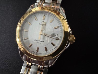 Stunning Vintage Omega Seamaster 120 18k Bezel, 18k/SS bracelet White Wave dial - Image 2 of 12