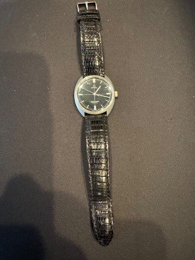 NOT WORKING, but Beautiful Omega Seamaster Cosmic with rare ORIGINAL CROSSHAIR DIAL - Image 2 of 7