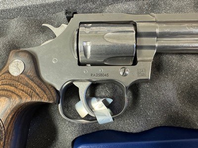 Colt King Cobra Stainless Revolver ANIB .357 Mag. 4“ bbl. - Image 10 of 23