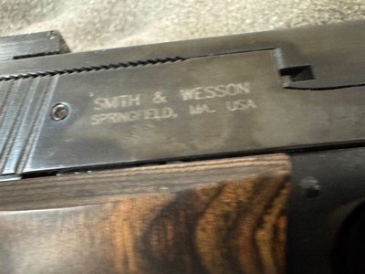 ANIB Smith & Wesson model 41 in Box - Image 16 of 25