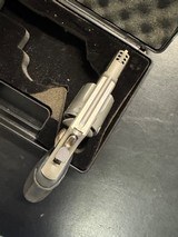 Handy Taurus Titanium Snub Nose .357 Mag - 15 of 24