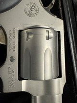 Handy Taurus Titanium Snub Nose .357 Mag - 13 of 24