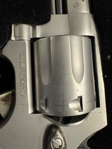 Handy Taurus Titanium Snub Nose .357 Mag - 10 of 24