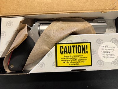 Gently used Taurus Raging Bull .454 Casull - Image 10 of 23