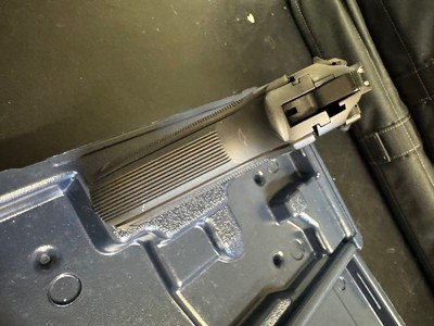 Beretta 92FS 9mm - Image 13 of 17