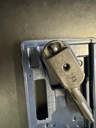 Beretta 92FS 9mm - Image 15 of 17