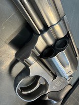 Nice Smith & Wesson Model 696 Double Action - 4 of 18