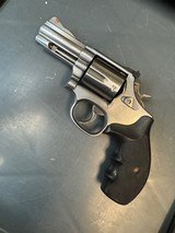 Nice Smith & Wesson Model 696 Double Action - 1 of 18