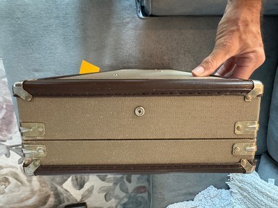 Near new Browning Citori fitted 2 bbl. 28” bbl gun case. - Image 5 of 8