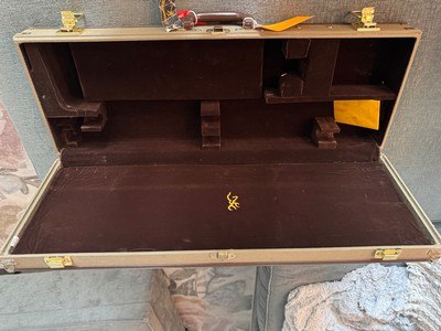 Near new Browning Citori fitted 2 bbl. 28” bbl gun case. - Image 7 of 8