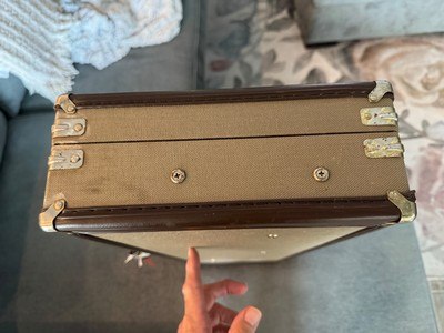 Near new Browning Citori fitted 2 bbl. 28” bbl gun case. - Image 3 of 8