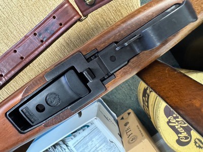Scarce Near new EXCEPTIONALRuger Mini 30 7.62x39mm. semiautomatic rifle w/scope and sling - Image 25 of 25