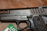 STI DVC Carry 9mm LNIB FREE Shipping - 3 of 9