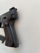 High Standard Field King .22 LR 6 3/4" Factory ported barrel, Excellent overall condition - 6 of 9