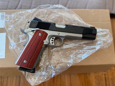 Les Baer Concept IV New in Box