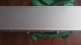 ALUMINUM TRAVEL CASE.* LOCKABLE * SINGLE GUN. - 9 of 15