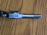 Colt New Frontier
4 1/2"
2 cylinders
Mint - 5 of 6