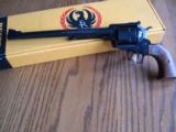Ruger New Mod super Blackhawk 44 MagNIB - 1 of 3