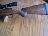 Winchester Model 70 Featherweight
325 WSM
MINT - 8 of 8