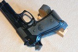 Beretta Model
92-F with
Holster MINT - 5 of 6