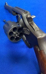 PRE-VICTORY / PRE ‘’V’’ MARKED SMITH & WESSON ‘’VICTORY’’ REVOLVER - 13 of 15