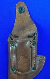 RARE U.S. EARLY WWII LEATHER BELT HOLSTER FOR THE SNUB NOSED *2-INCH BARRELED’’ WWII S&W ‘’VICTORY’’ REVOLVER, *2-INCH BARRELED COLT COMMANDO OR *2- - 5 of 5
