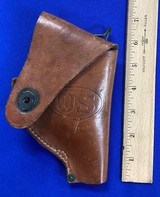 RARE U.S. EARLY WWII LEATHER BELT HOLSTER FOR THE SNUB NOSED *2-INCH BARRELED’’ WWII S&W ‘’VICTORY’’ REVOLVER, *2-INCH BARRELED COLT COMMANDO OR *2- - 1 of 5