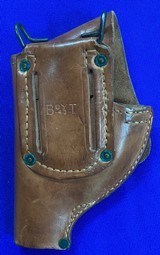 RARE U.S. EARLY WWII LEATHER BELT HOLSTER FOR THE SNUB NOSED *2-INCH BARRELED’’ WWII S&W ‘’VICTORY’’ REVOLVER, *2-INCH BARRELED COLT COMMANDO OR *2- - 4 of 5