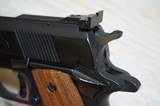 Colt 1911 Gold Cup 45 Series 70 - 4 of 12