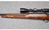 Weatherby (Japan) Mark V .300 Wby Mag - 7 of 9