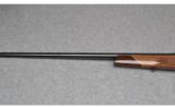 Weatherby Mark V .300 Weatherby Magnum - 6 of 9
