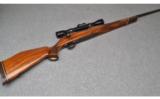 Weatherby Mark V .300 Weatherby - 1 of 9