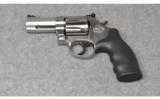 Smith & Wesson 686-6, .357 Magnum - 2 of 2