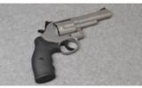 Smith & Wesson 69, .44 Magnum - 1 of 2