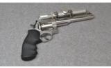 Ruger Redhawk .44 Magnum - 1 of 2