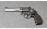 Smith & Wesson 686-6, .357 Magnum - 2 of 2