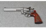 Smith & Wesson 629-6 Classic .44 Magnum - 2 of 2