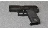 Heckler & Koch USP Compact .40 Smith & Wesson - 2 of 2