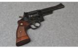 Smith & Wesson Highway Patrolman 28-2, .357 Magnum - 1 of 2