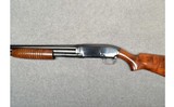 Winchester ~ Model 12 ~ 16 Gauge - 8 of 10