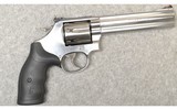 Smith & Wesson ~ 686-6 ~ .357 Magnum - 1 of 3