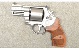 Smith & Wesson ~ 627-5 ~ .357 Magnum - 2 of 10