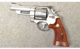 Smith & Wesson ~ 657 ~ .41 Magnum - 2 of 4