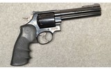 Smith & Wesson ~ 29-3 ~ .44 Magnum - 1 of 4