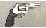 Smith & Wesson ~ Pro Series 627-5 ~ .357 Magnum