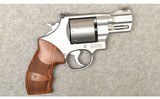 Smith & Wesson ~ 627-5 ~ .357 Magnum - 1 of 4