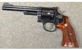 Smith & Wesson ~ 19-5 ~ .357 Magnum - 2 of 4