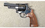 Smith & Wesson ~ 29-10 ~ .44 Magnum - 2 of 4
