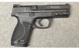 Smith & Wesson ~ M&P9 M2.0 ~ 9MM Luger - 1 of 3
