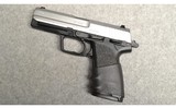 Heckler & Koch ~ USP ~ .45 Auto - 2 of 3